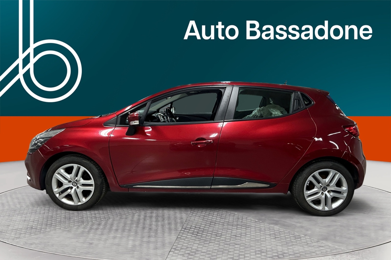 Renault Clio 2016, photo 2/21