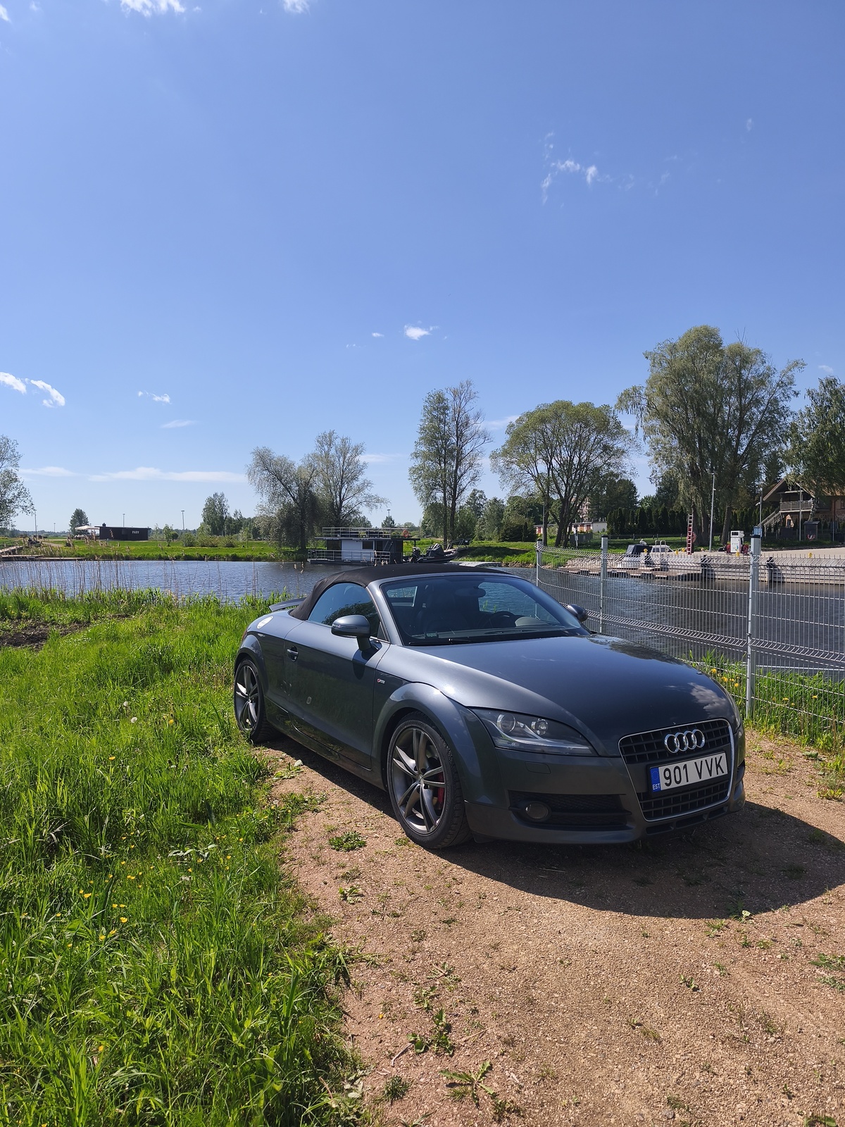 Audi TT 2.0 147kW 2008, photo 4/10