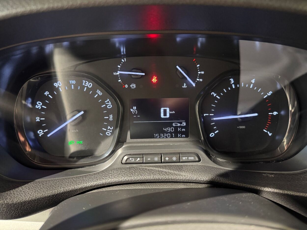 Citroën SpaceTourer 2021, photo 7/23