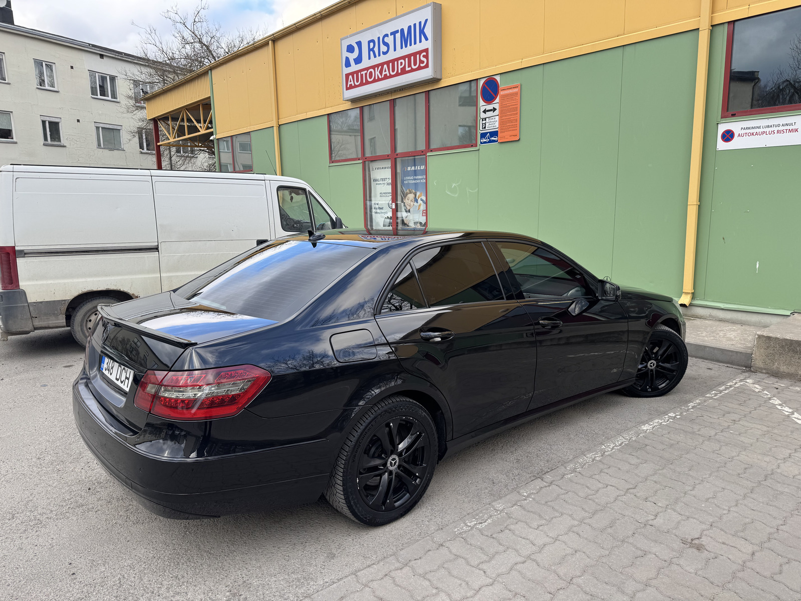 Mercedes-Benz E 220 2010, photo 3/9