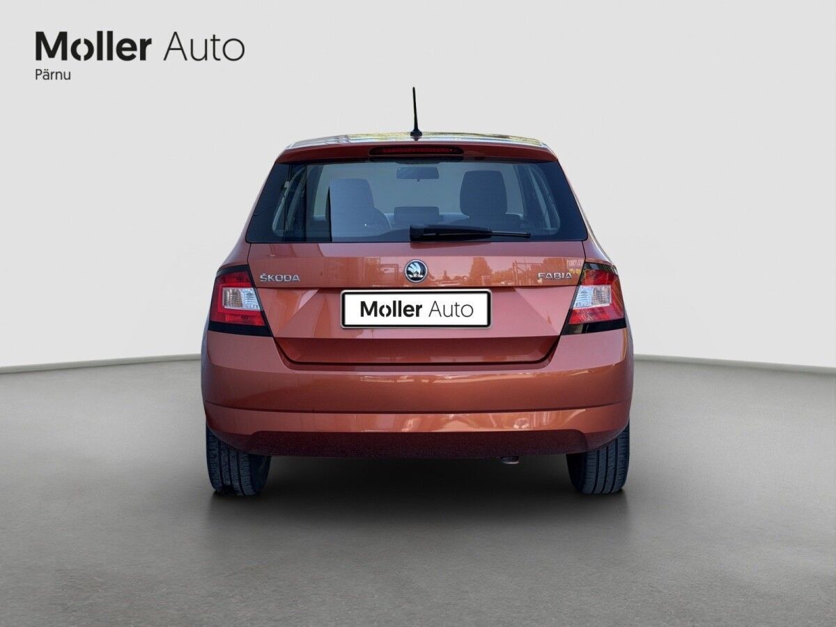 Škoda Fabia 2018, photo 4/10