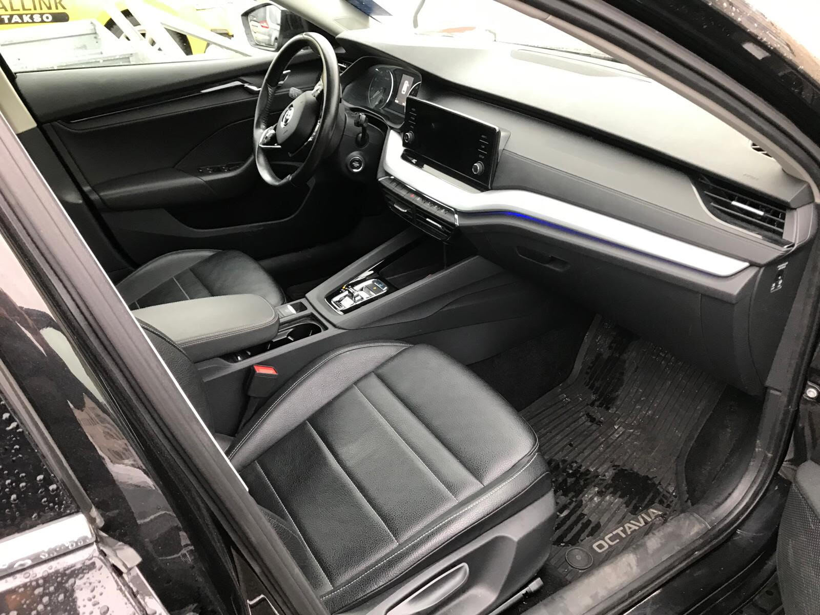 Škoda Octavia 2022, kuva 7/9