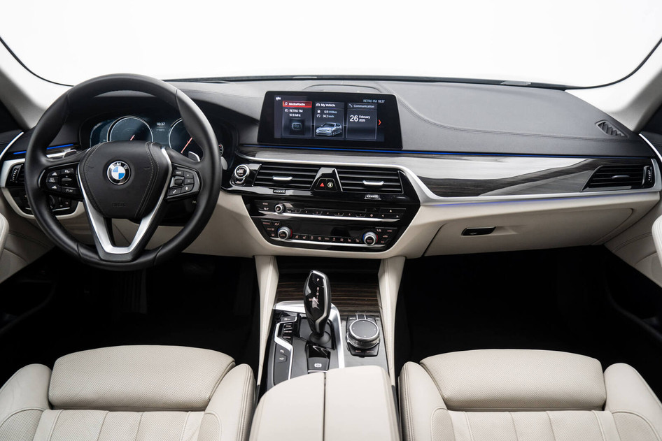 BMW 530, 2017, 3.0, 195 kW, diesel, automatic, four-wheel drive