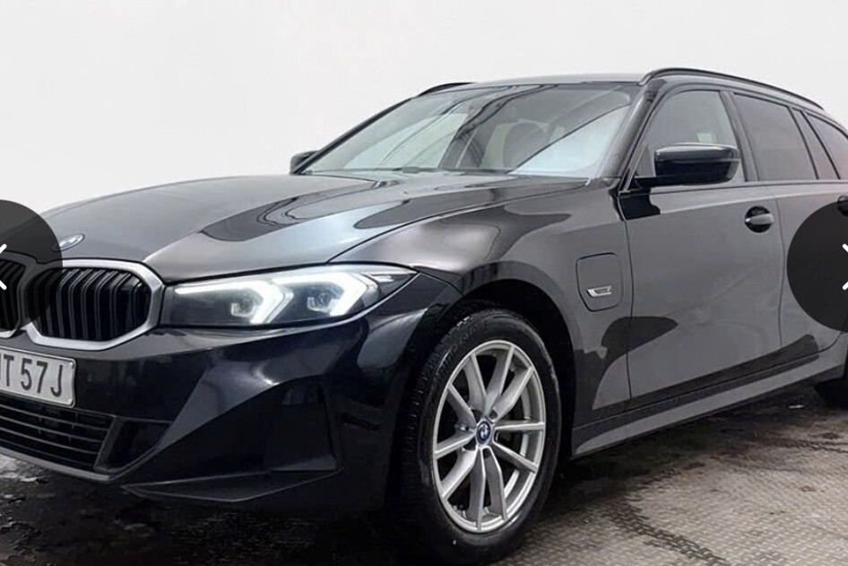 BMW 330, 2022, 2.0, 135 kW, plug-in hybrid (petrol/electric), automatic, four-wheel drive