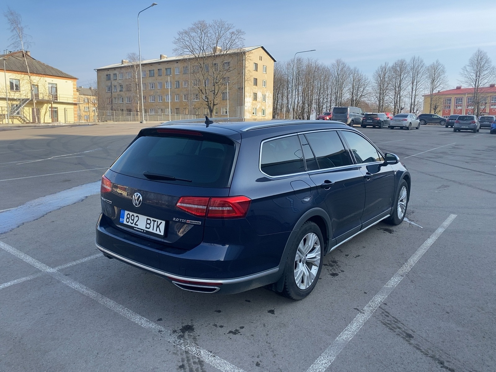 Volkswagen Passat 2017, photo 2/4