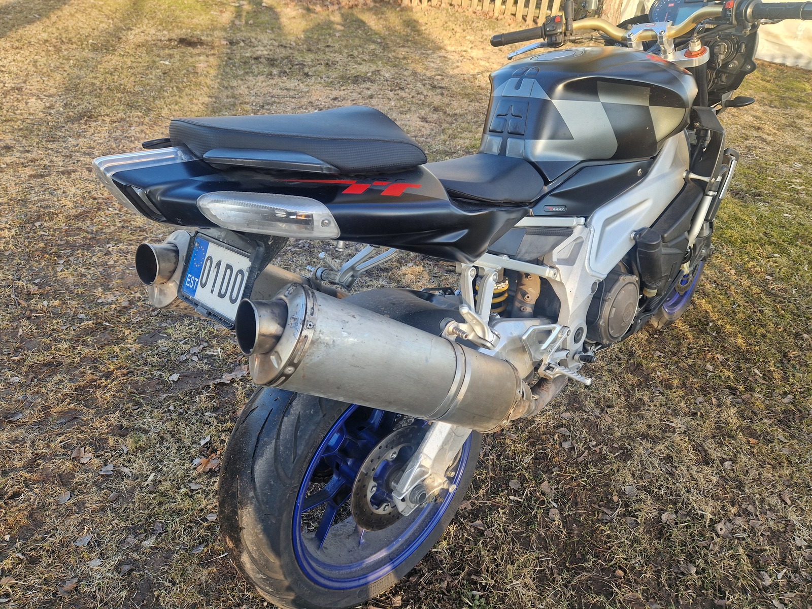 Aprilia RSV 2006, kuva 3/6