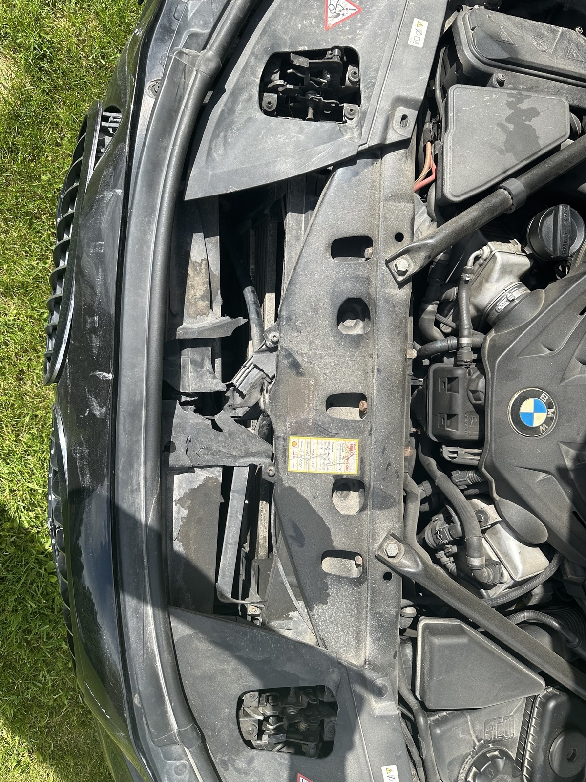 BMW 750 2011, kuva 2/11