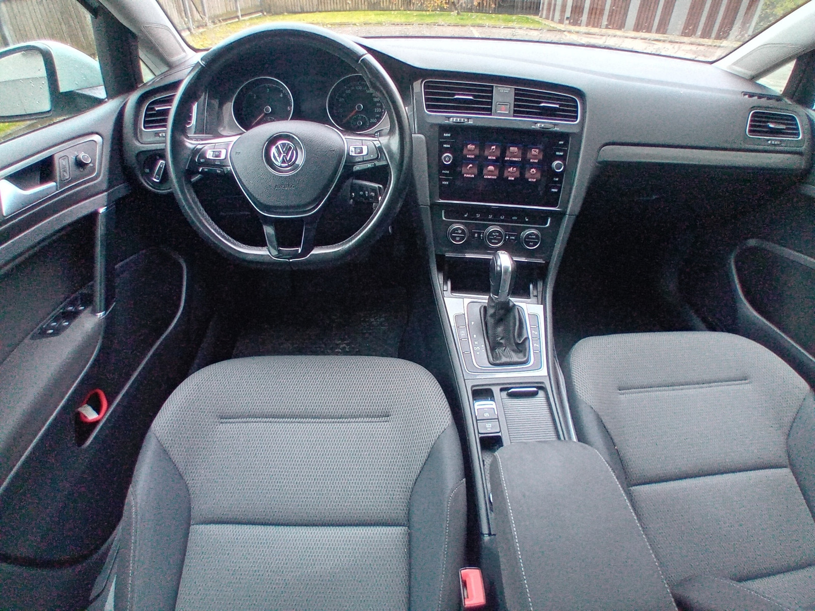 Volkswagen Golf 2017, kuva 6/15