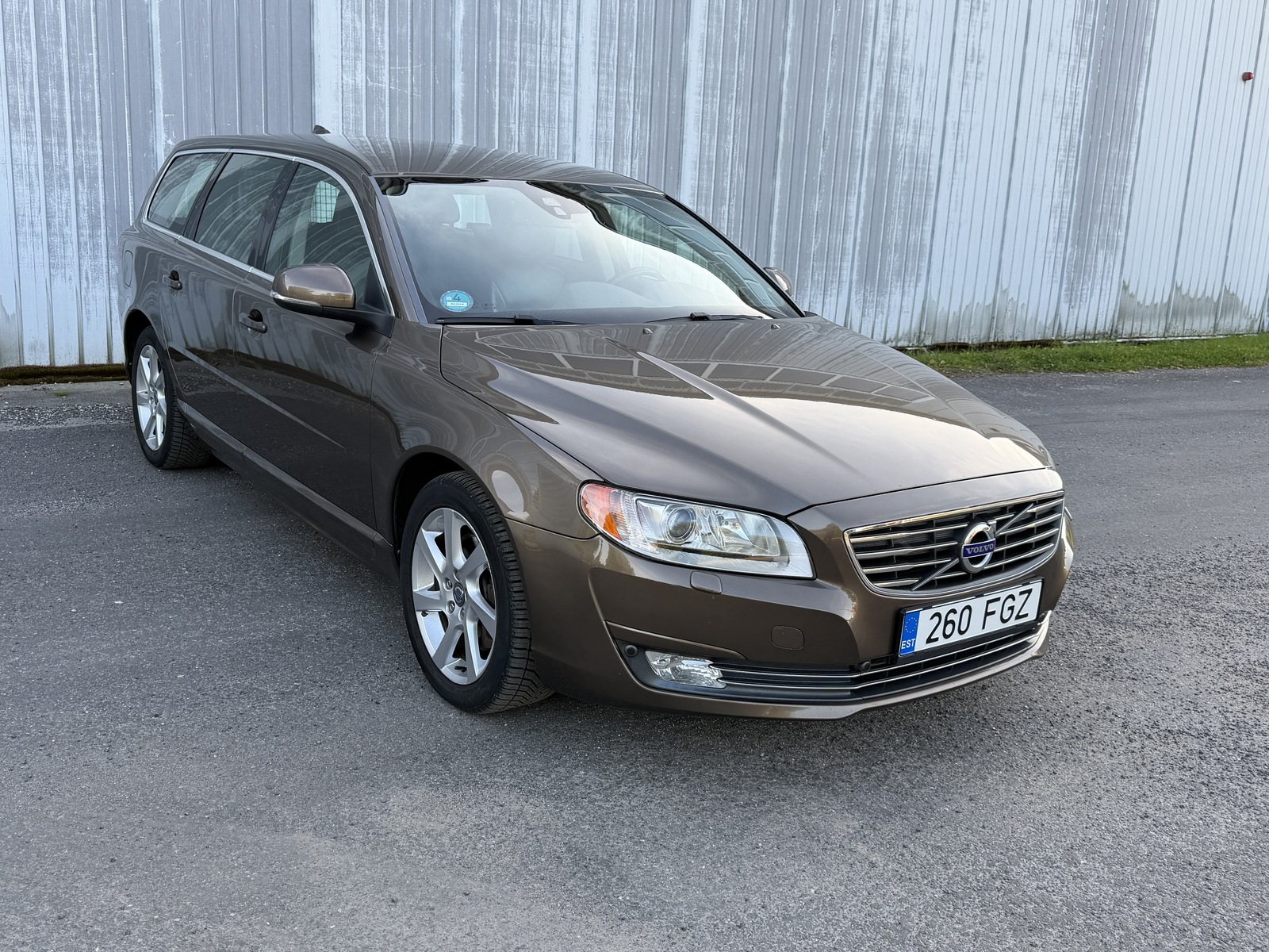 Volvo V70 2014, kuva 4/24