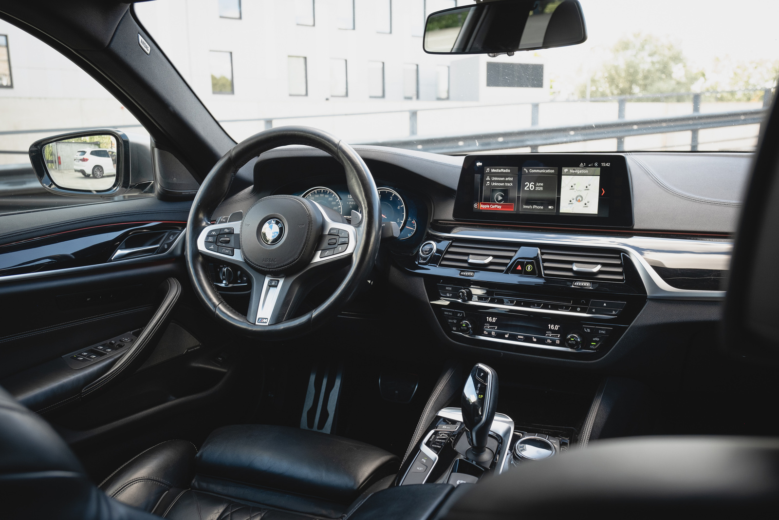 BMW 550 2017, kuva 7/24