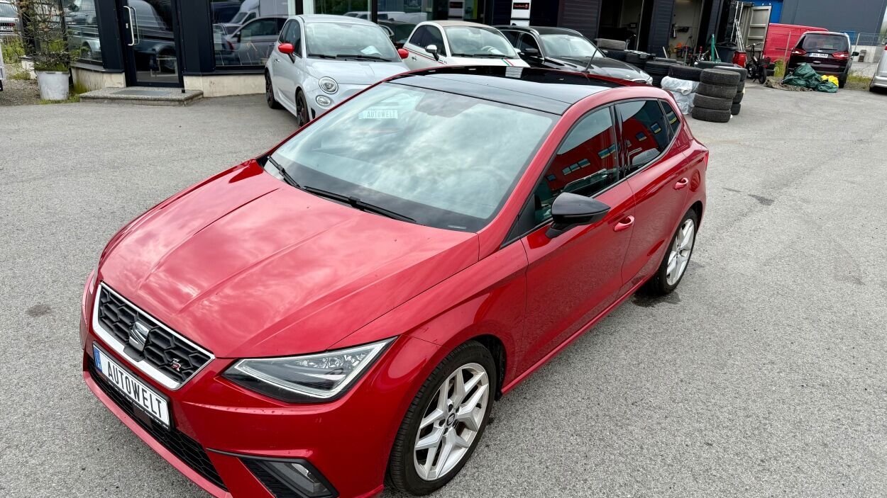 SEAT Ibiza FR 2020, photo 7/32