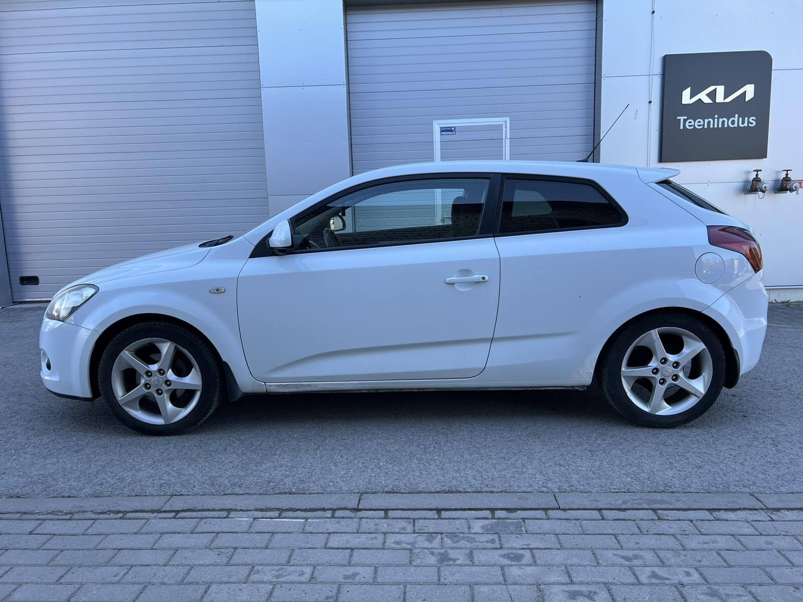 Kia cee'd / Ceed 2008, photo 4/10