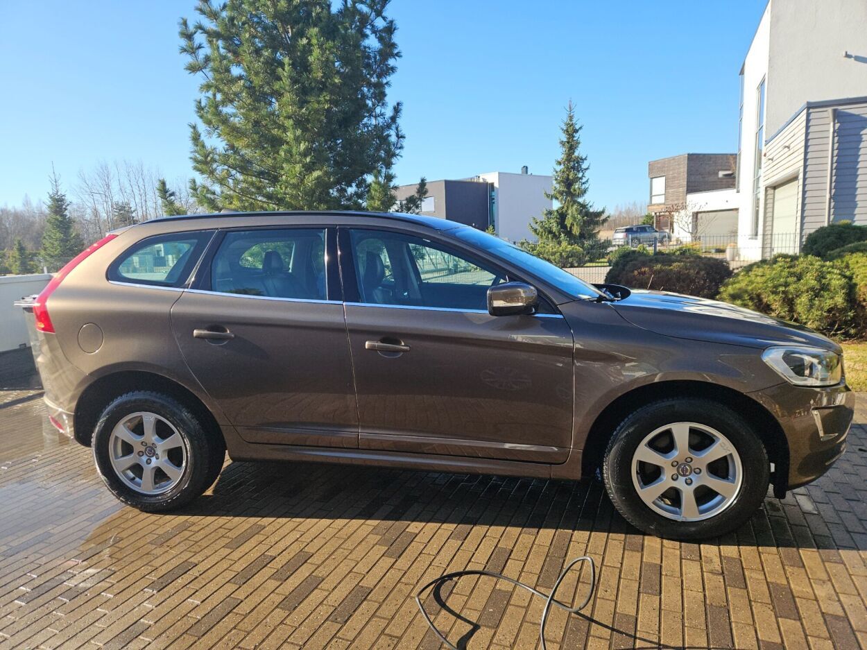 Volvo XC60 2014, kuva 2/5
