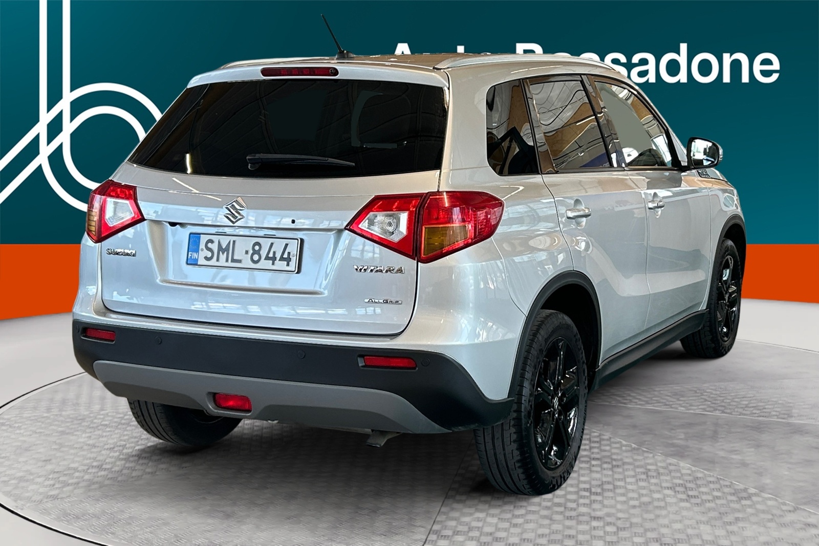 Suzuki Vitara 2017, photo 5/22