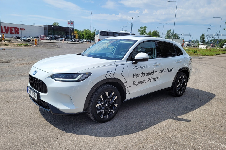 Honda ZR-V, 2024, 2.0, 105 kW, hübriid (bensiin/elekter), automaat, esivedu