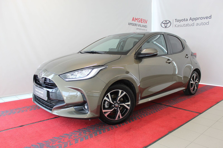Toyota Yaris, 2024, 1.5, 68 kW, hybrid (petrol/electric), automatic, front-wheel drive