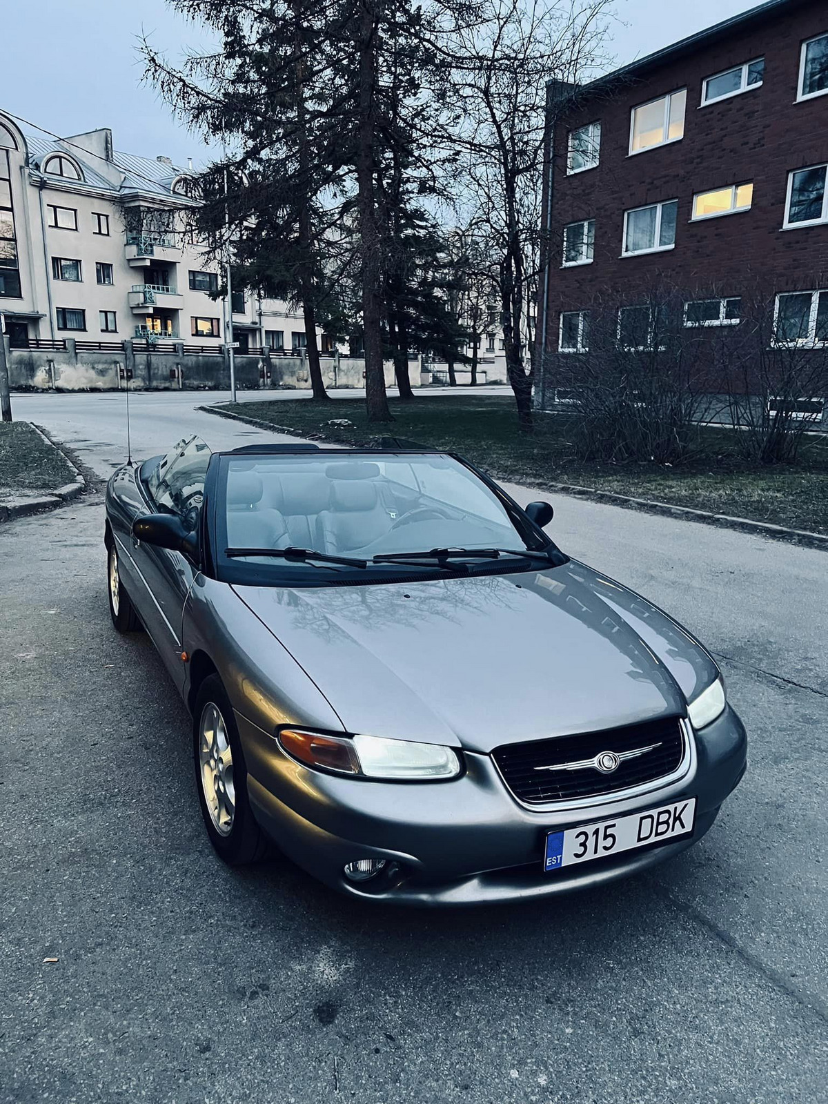Chrysler Stratus