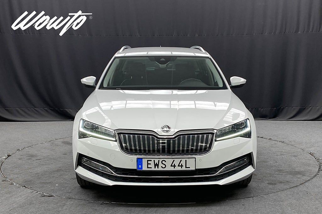Škoda Superb 2022, kuva 2/10