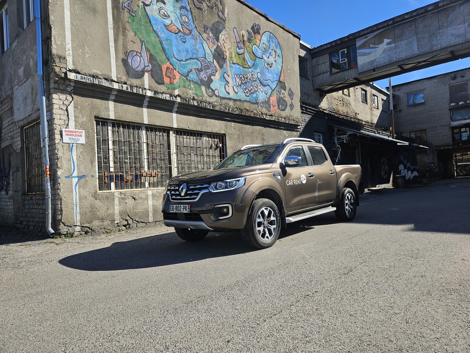 Renault Alaskan