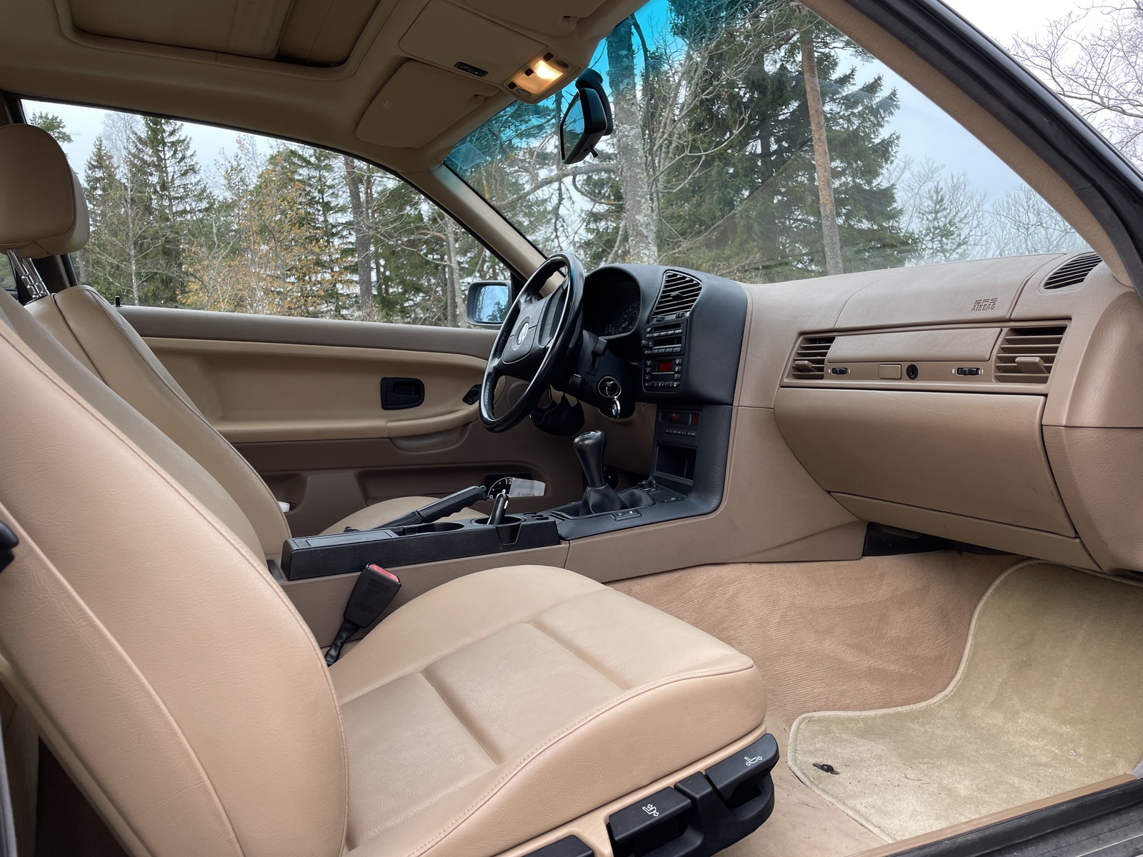 BMW 318 1996, kuva 3/11