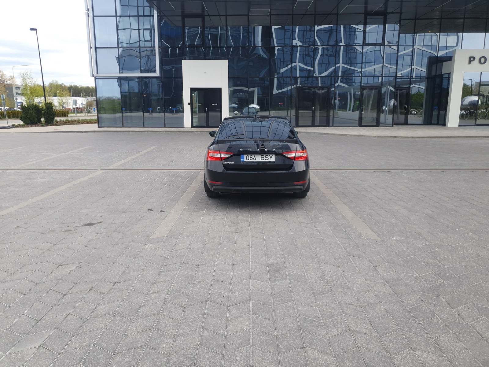 Škoda Superb 2017, kuva 4/14