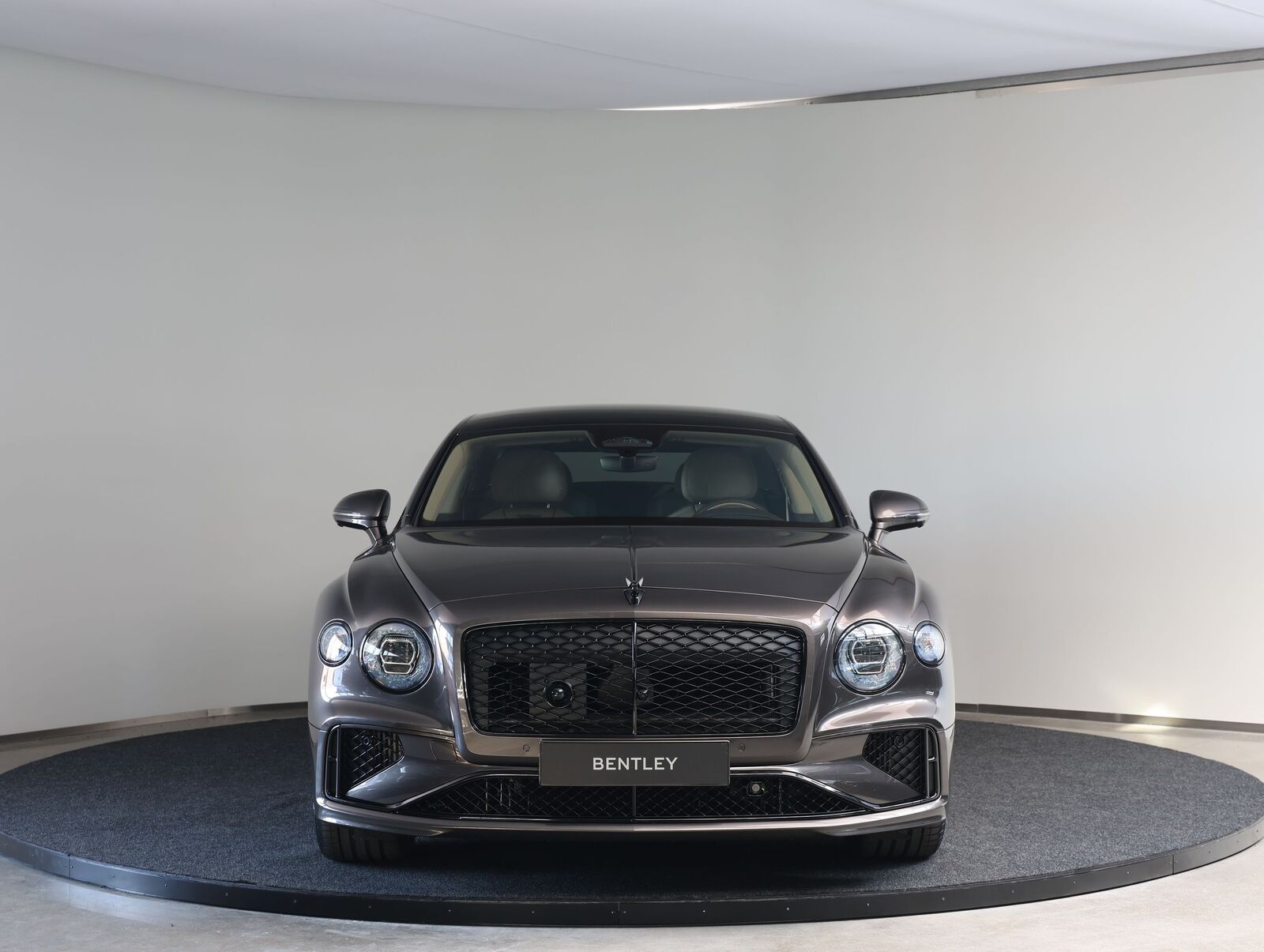 Bentley Flying Spur 2026, kuva 3/23