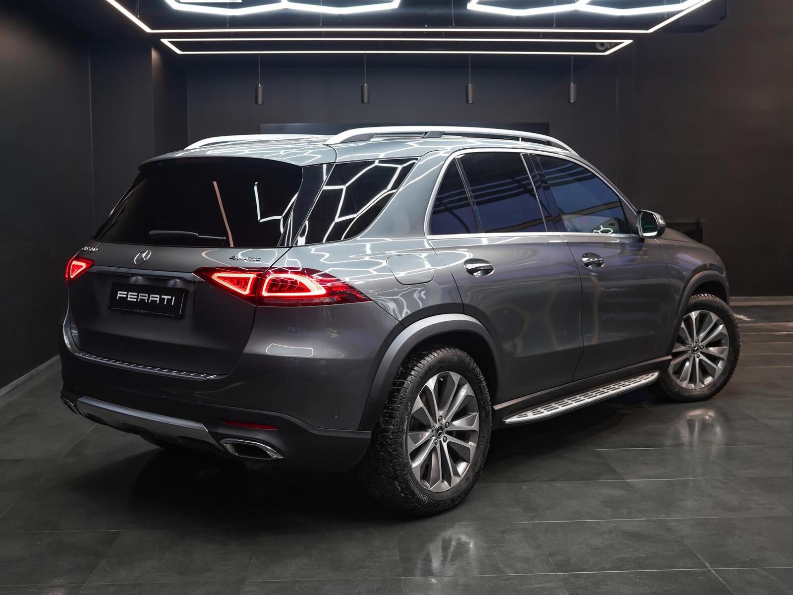 Mercedes-Benz GLE 450 2020, photo 2/10