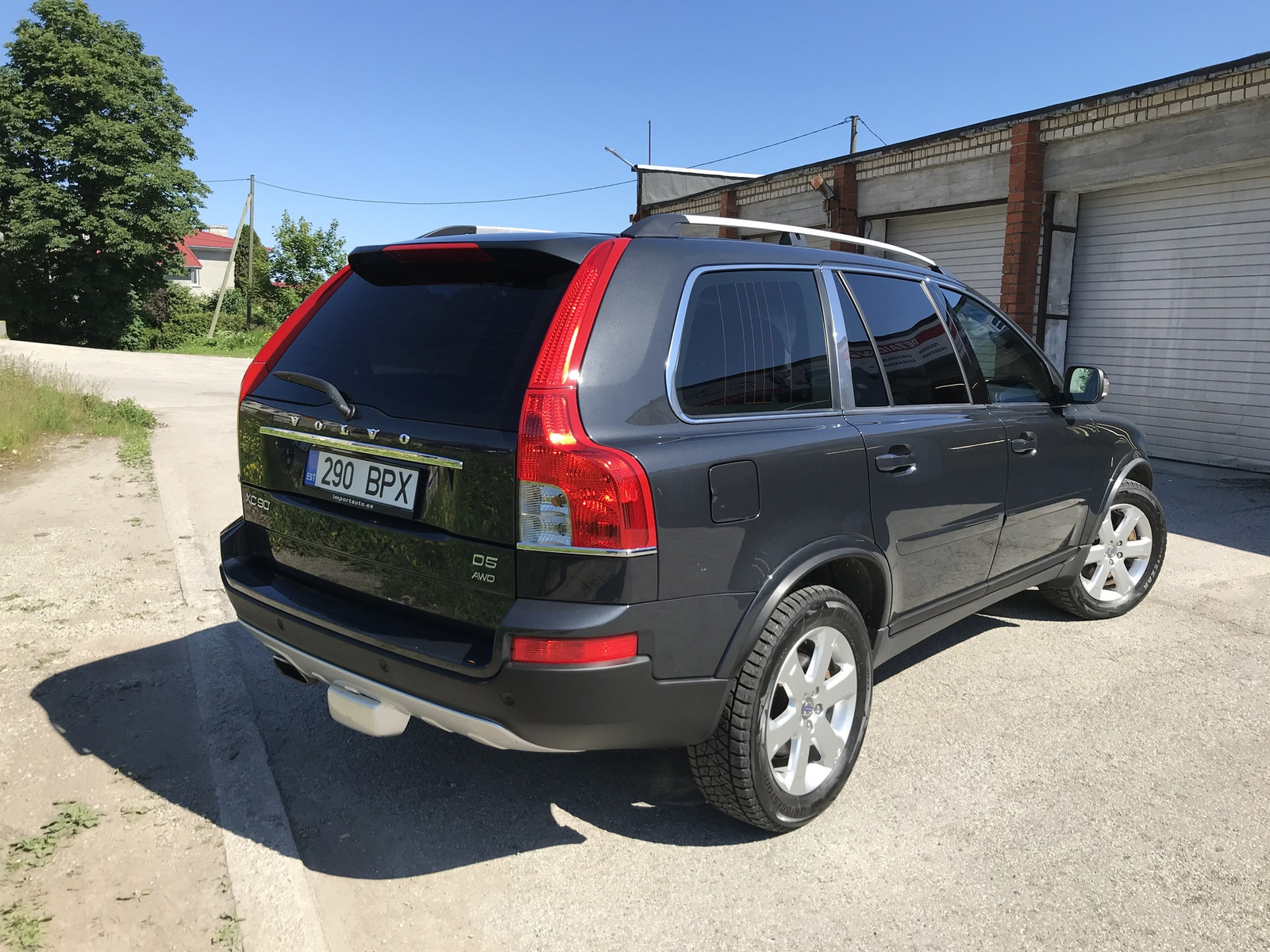 Volvo XC90 2011, photo 3/5