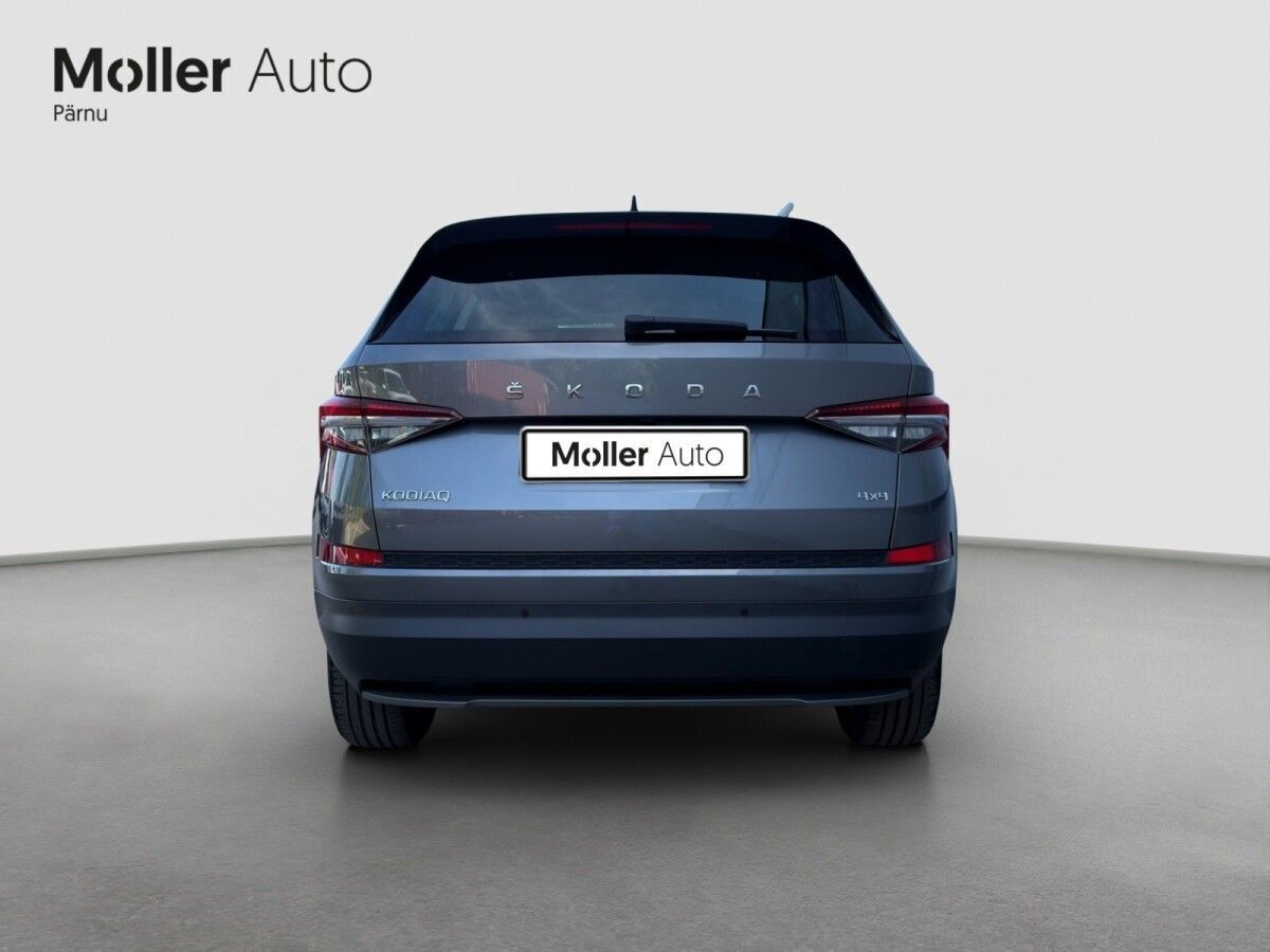 Škoda Kodiaq 2022, photo 4/10