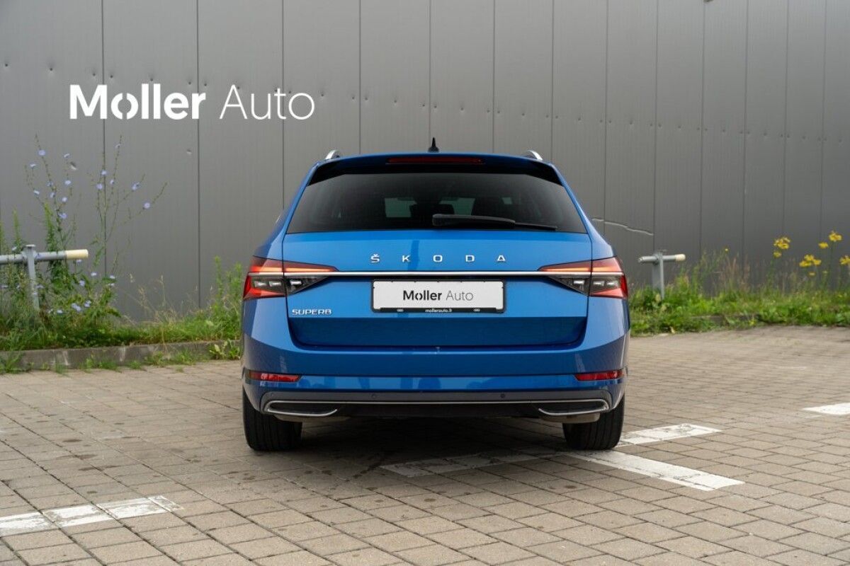 Škoda Superb 2022, kuva 7/10