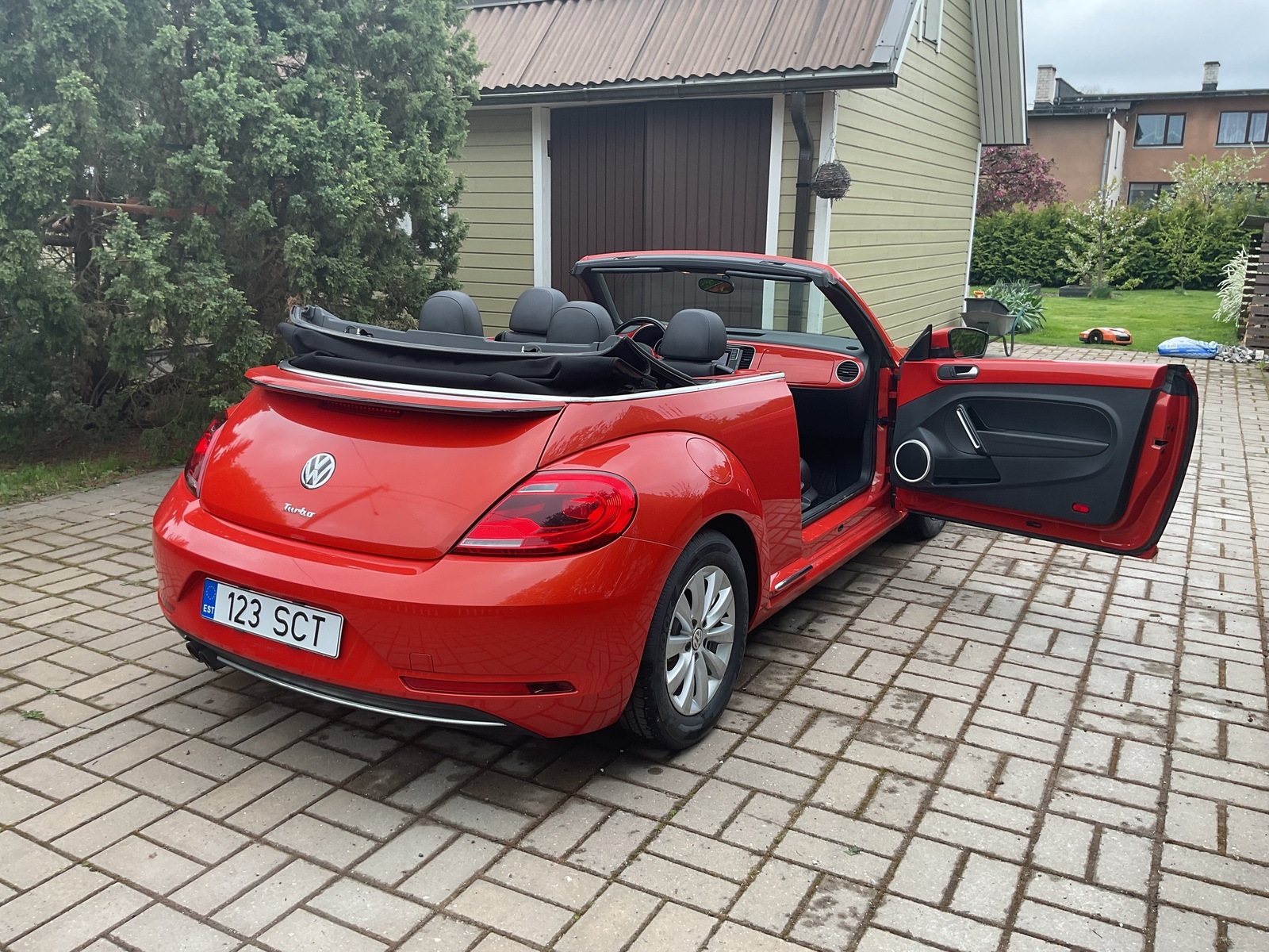 Volkswagen Beetle 2017, kuva 2/8