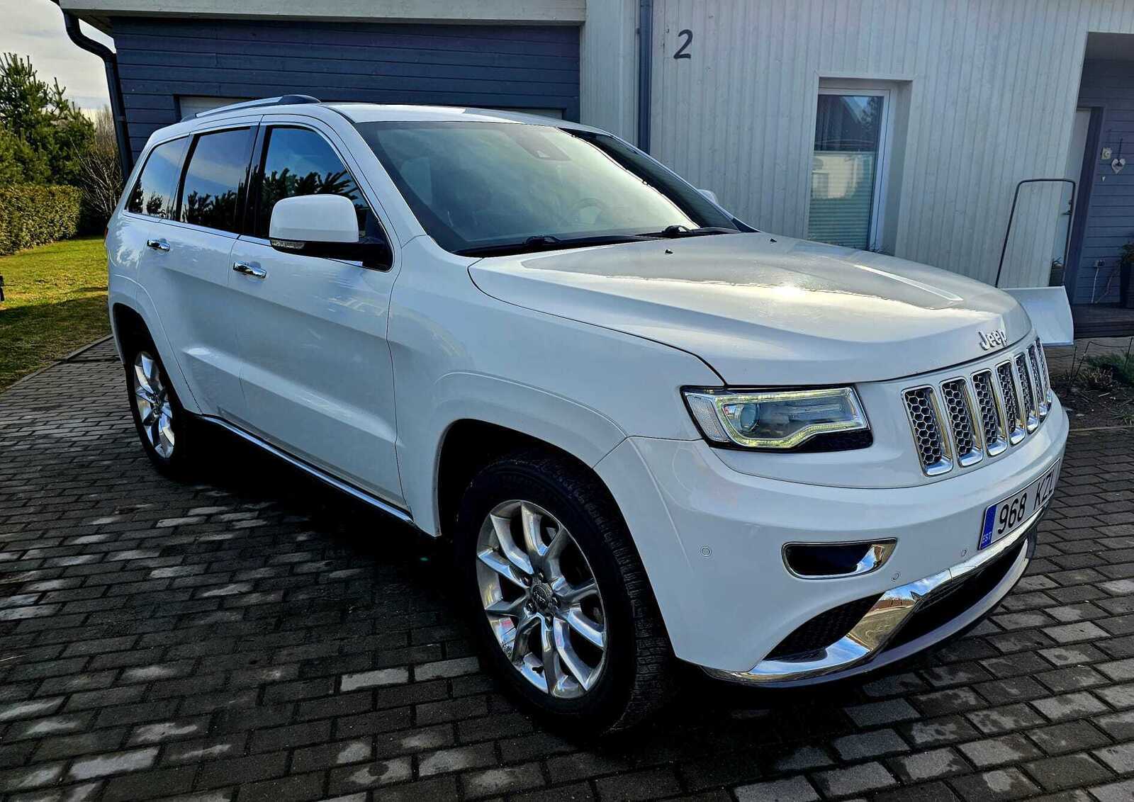 Jeep Grand Cherokee 2016, photo 2/10
