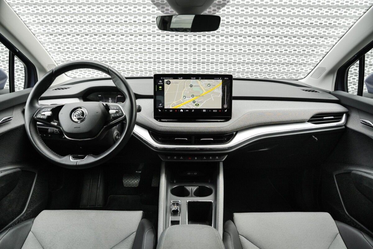 Škoda Enyaq 2023, photo 6/27
