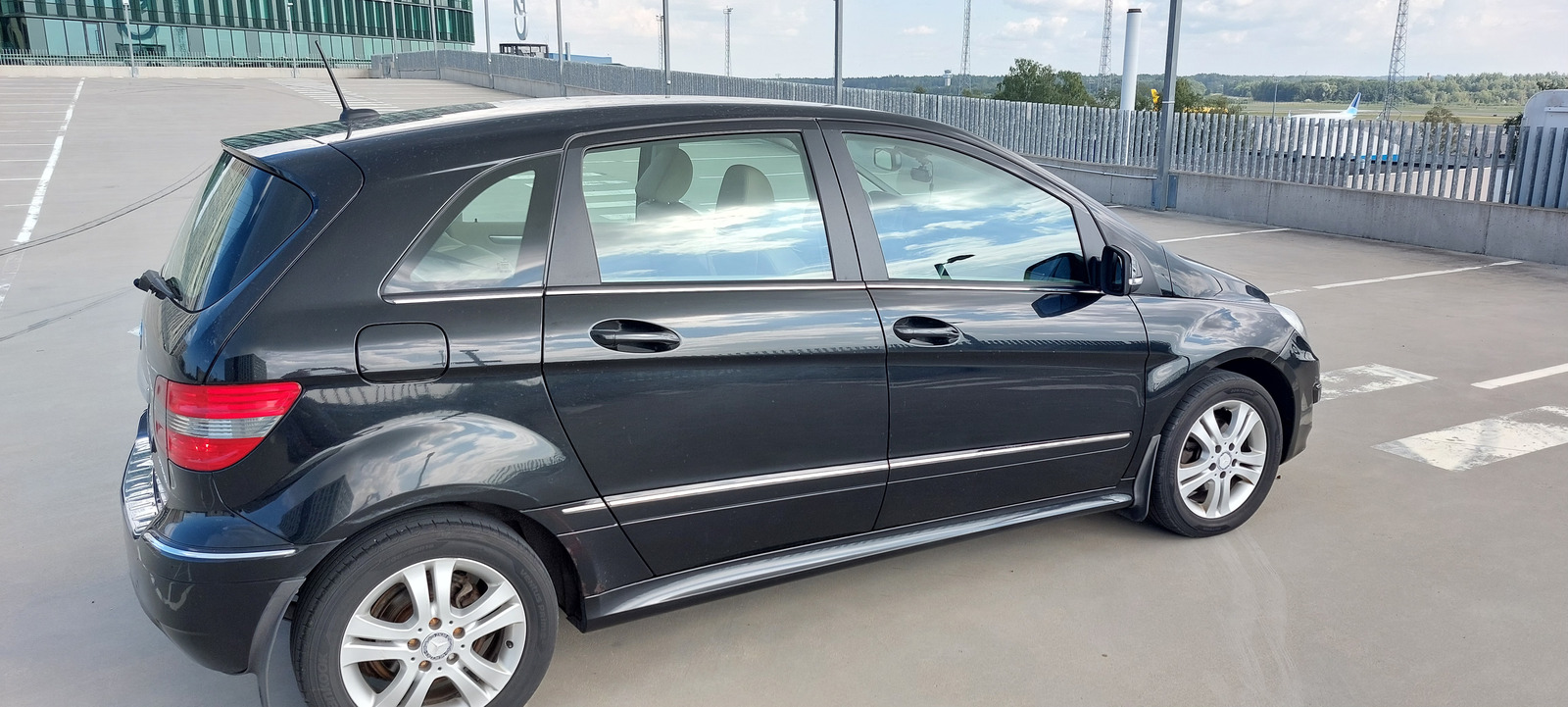 Mercedes-Benz B 180 2011, photo 4/10