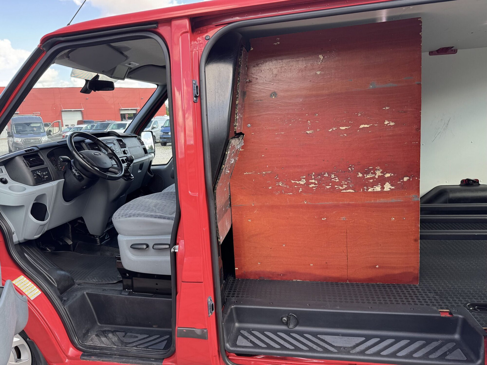 Ford Transit 2012, kuva 6/12