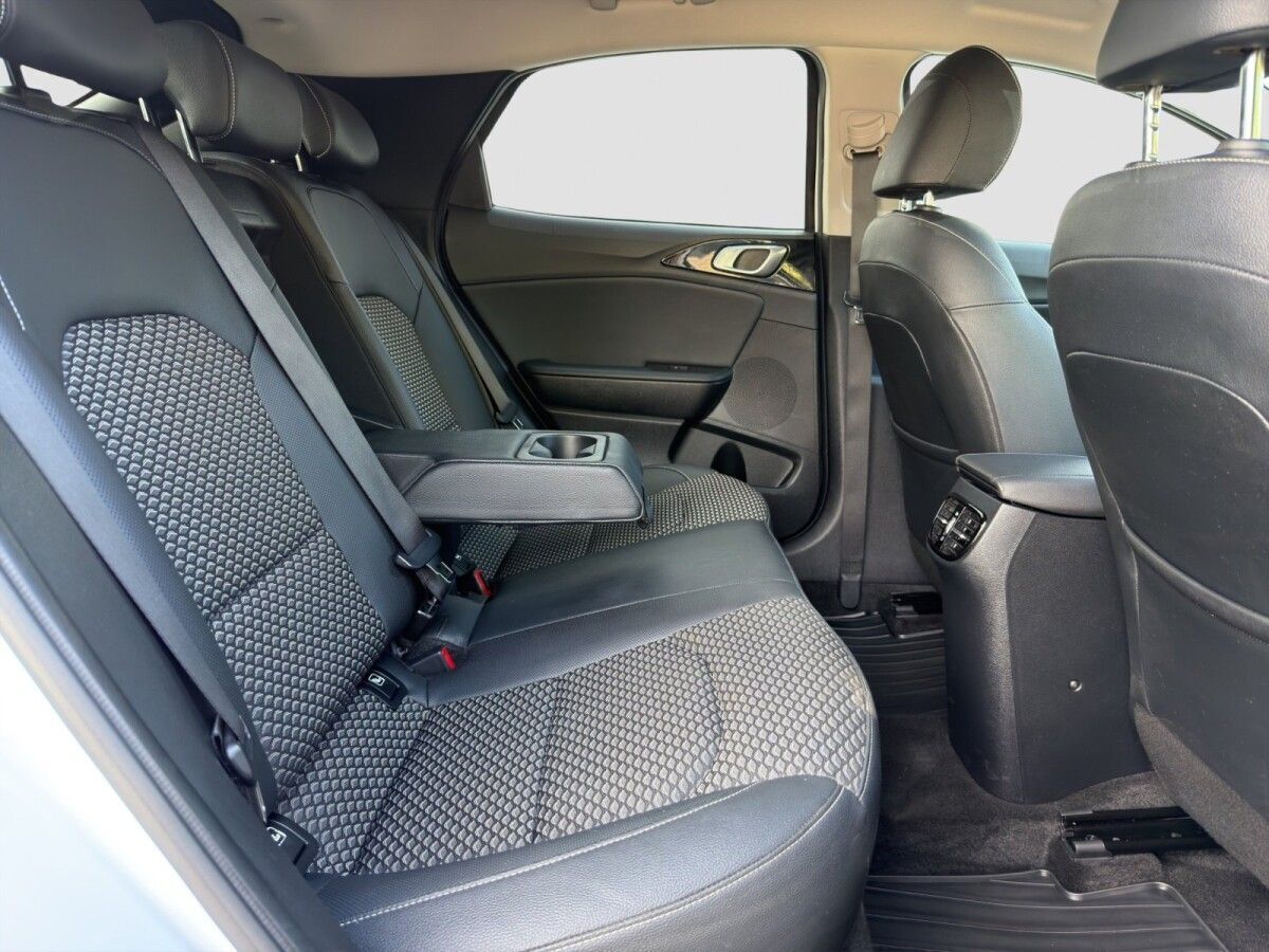 Kia XCeed 2021, photo 6/22