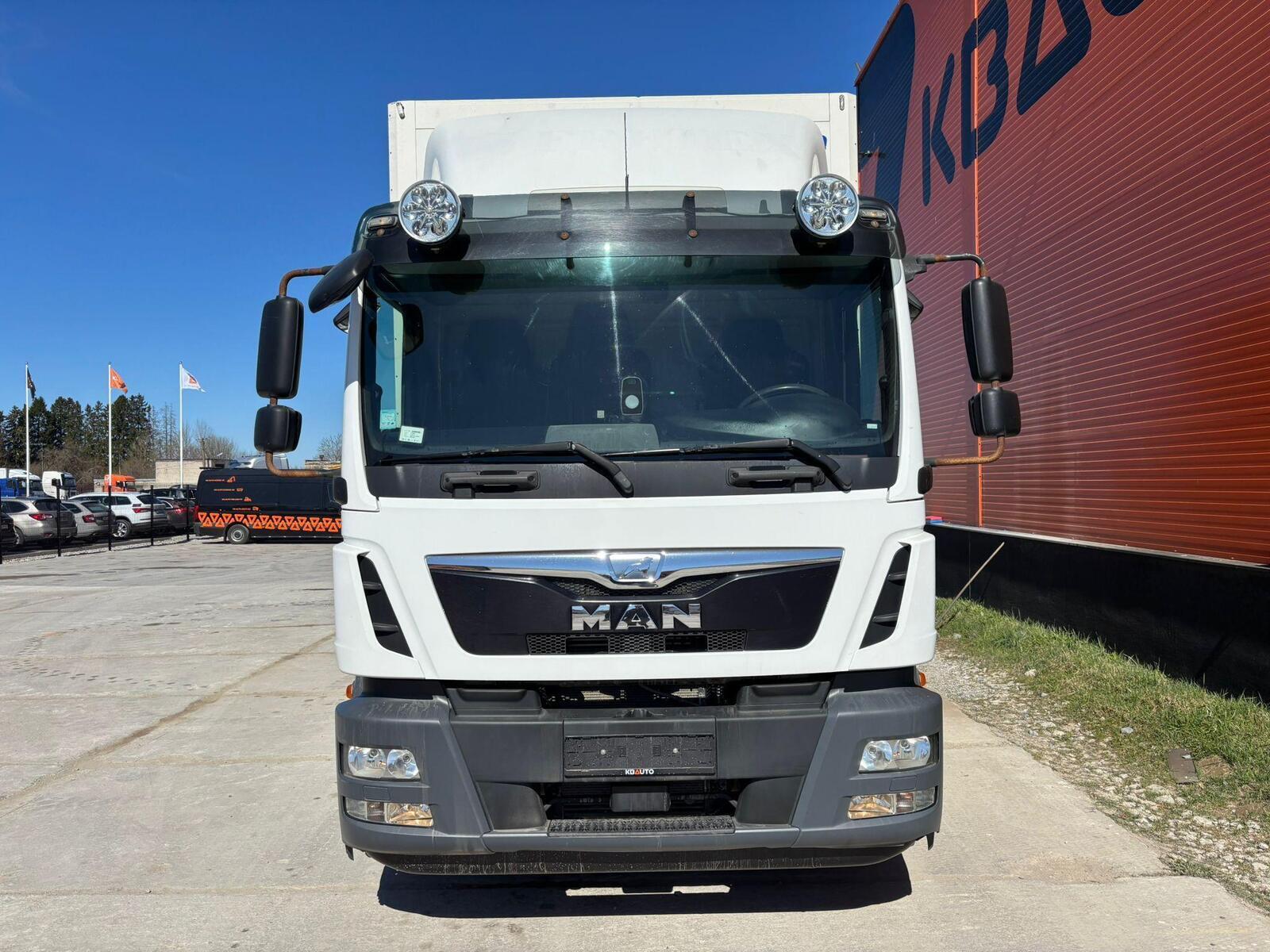 MAN TGM 15.290 4x2 2016, kuva 3/26
