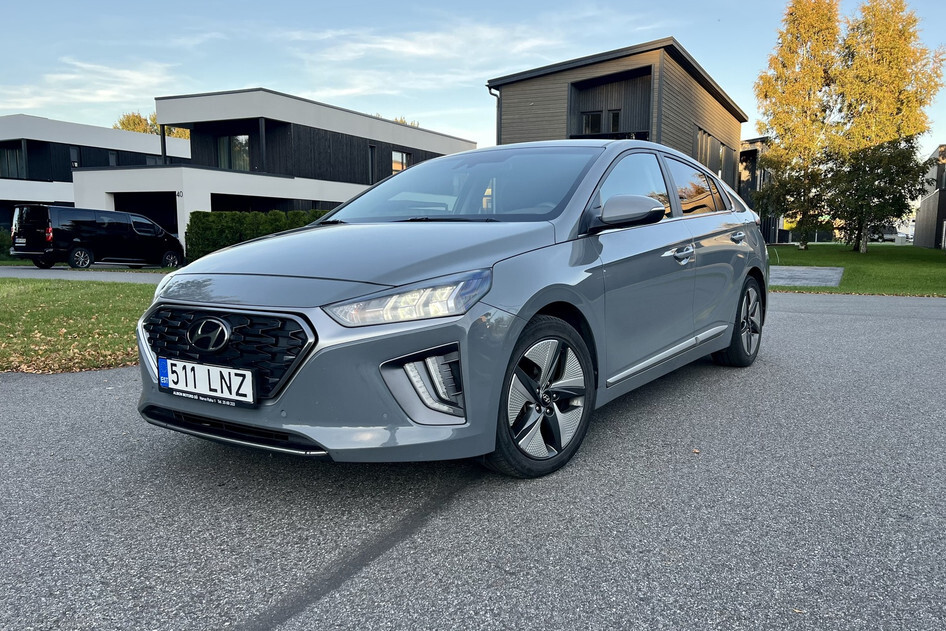 Hyundai IONIQ, 2022, 1.6, 77.2 kW, hübriid (bensiin/elekter), automaat, esivedu