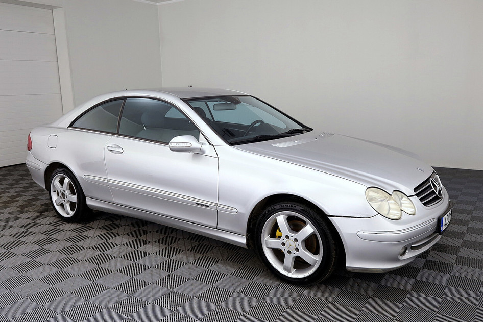 Mercedes-Benz CLK 200, 2003, 1.8, 120 kW, petrol, automatic, rear-wheel drive
