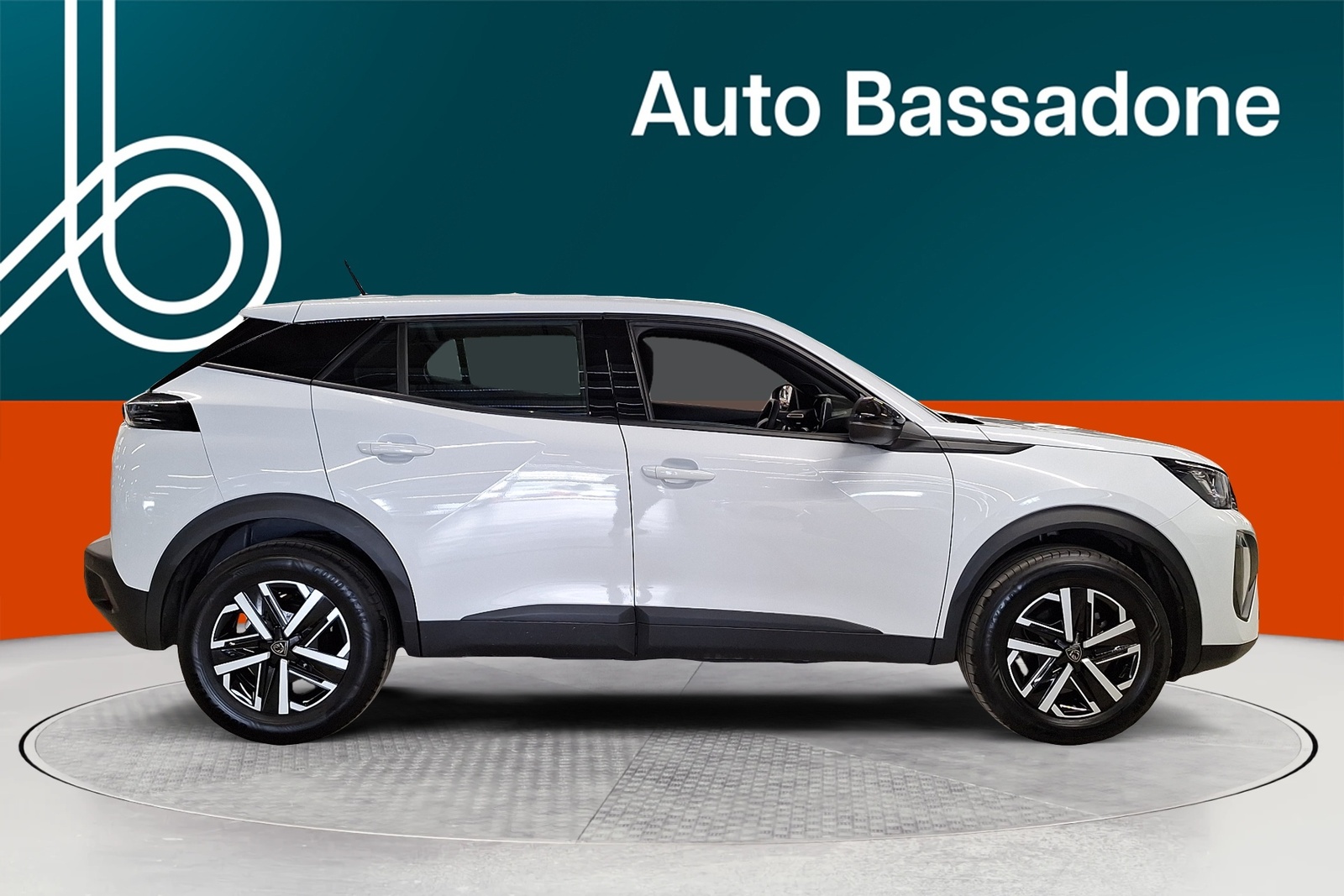 Peugeot 2008 2024, photo 7/36