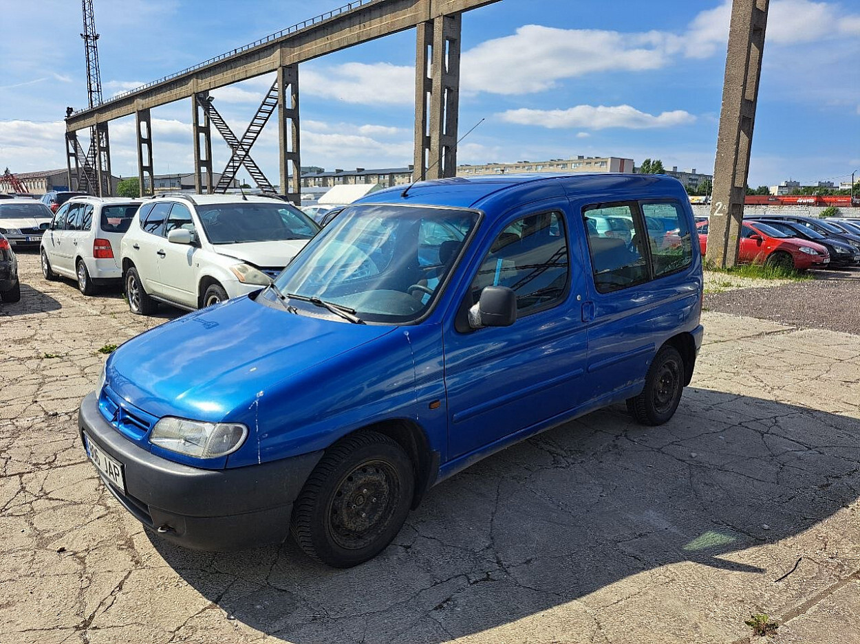 Citroën Berlingo 1998, photo 2/7