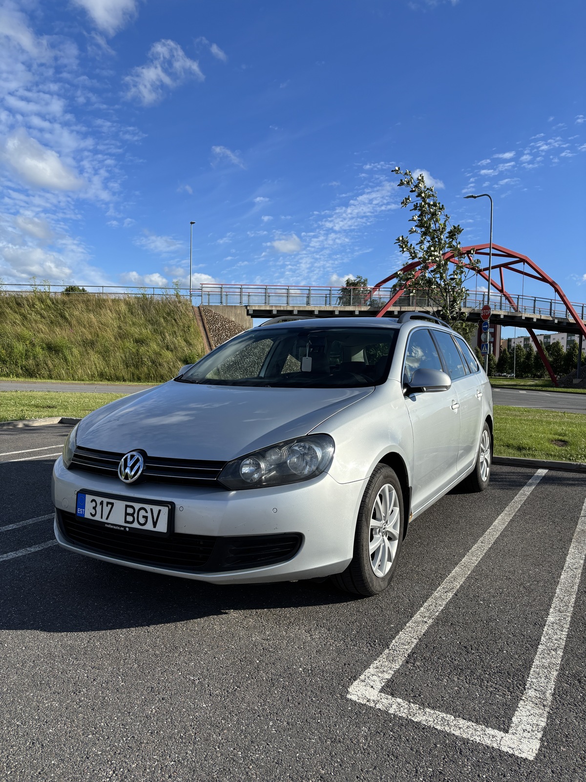 Volkswagen Golf 2012, kuva 2/10