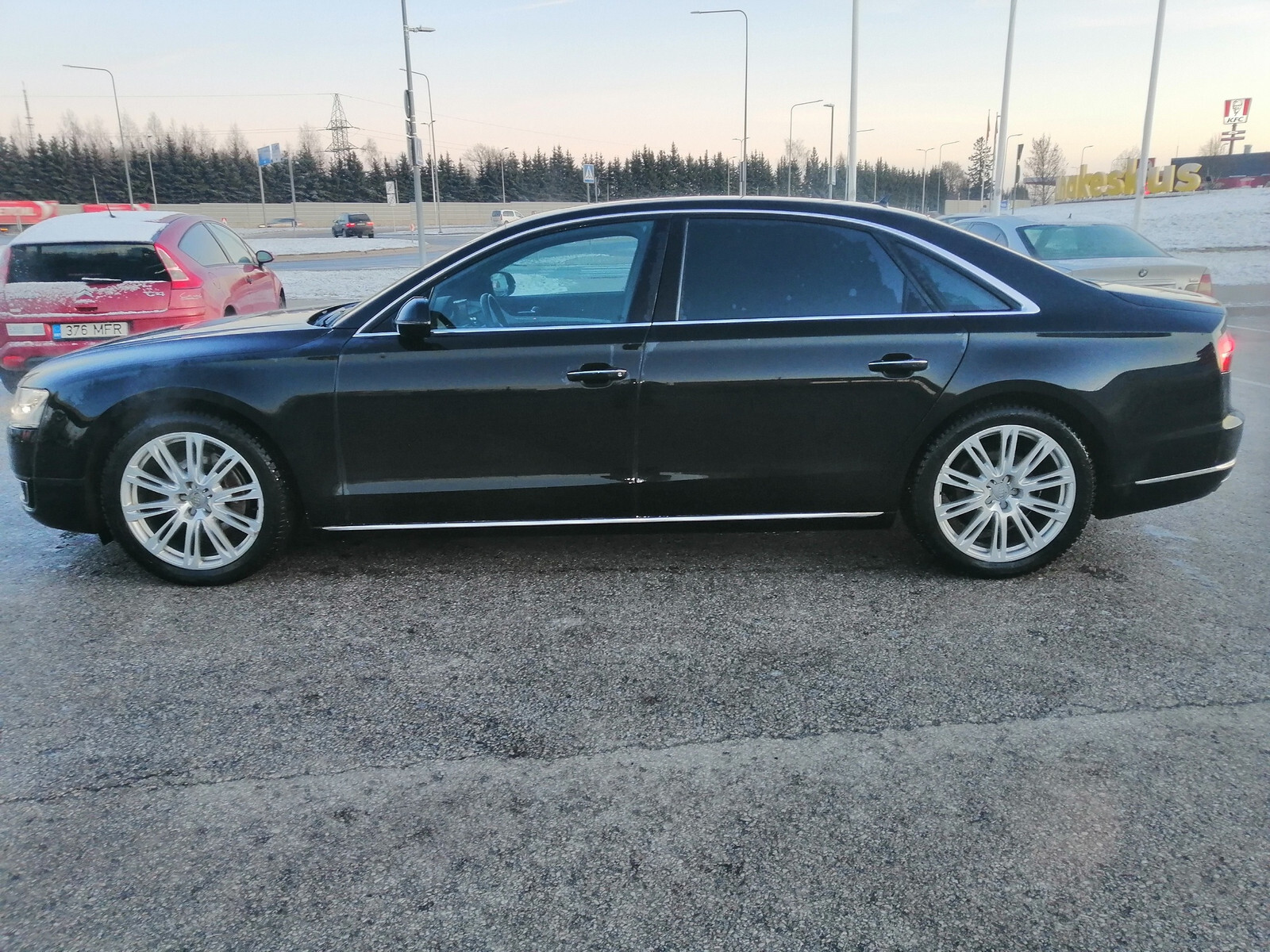 Audi A8 2014, photo 2/7
