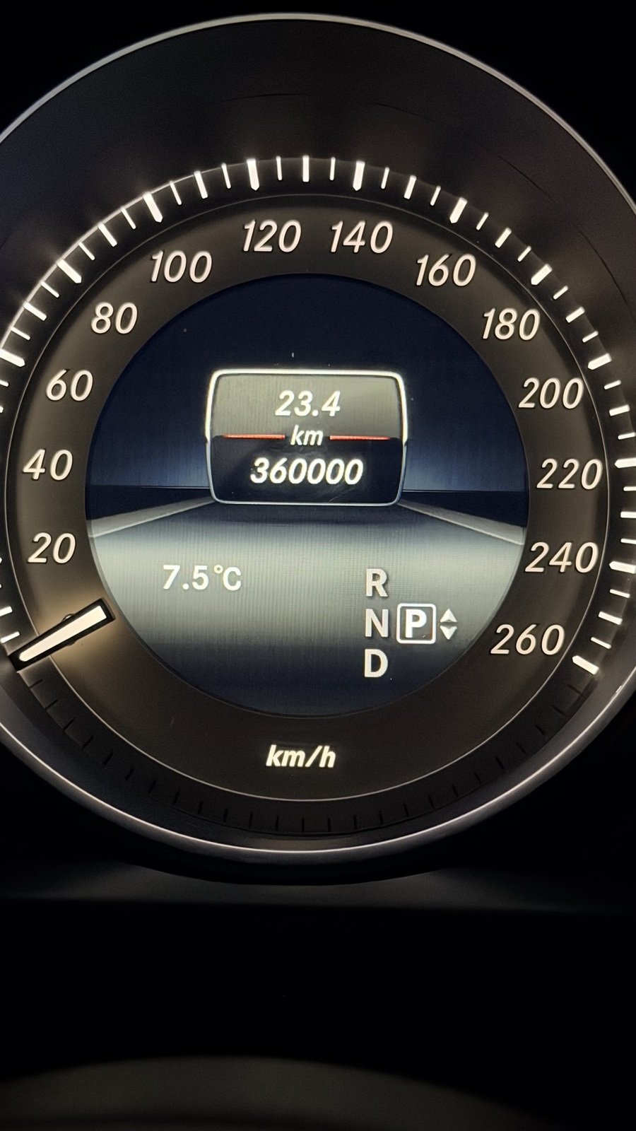 Mercedes-Benz E 200 2014, kuva 8/8