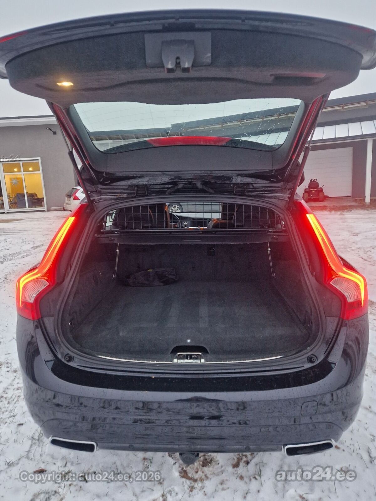 Volvo V60 2013, kuva 3/5