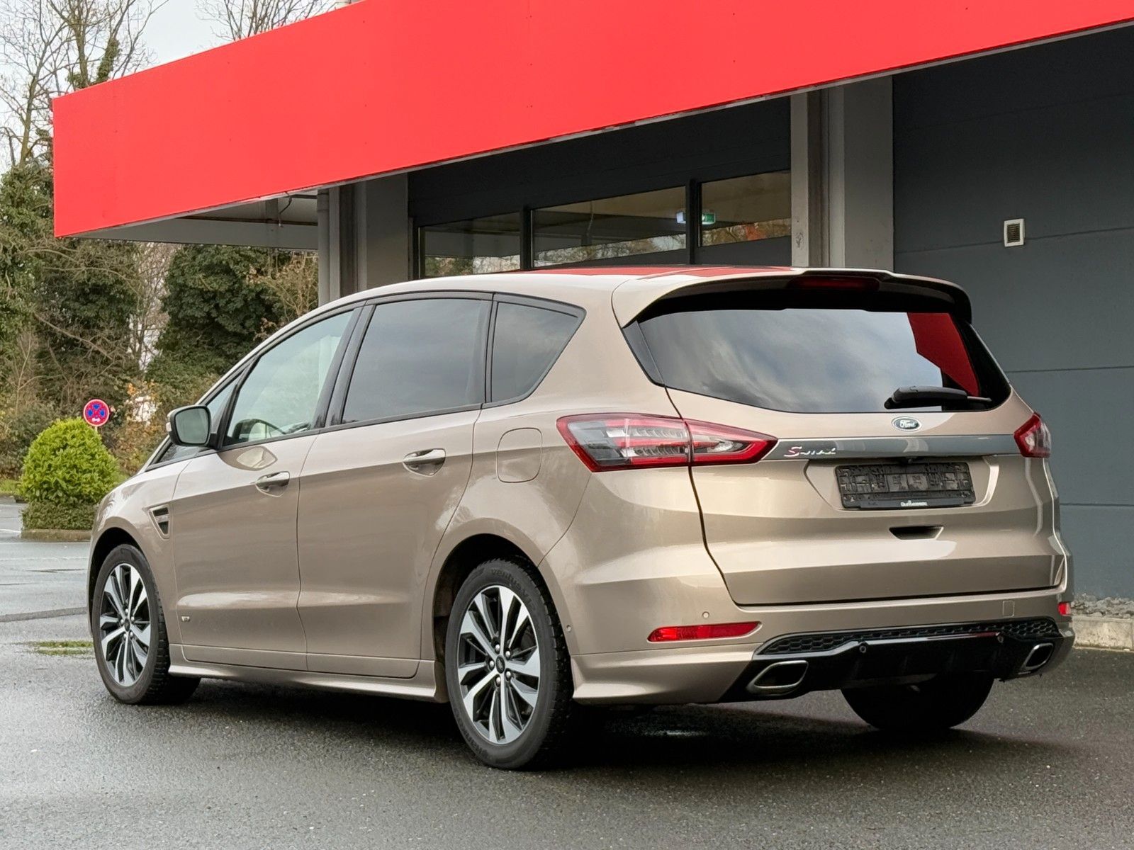 Ford S-Max 2020, photo 4/9
