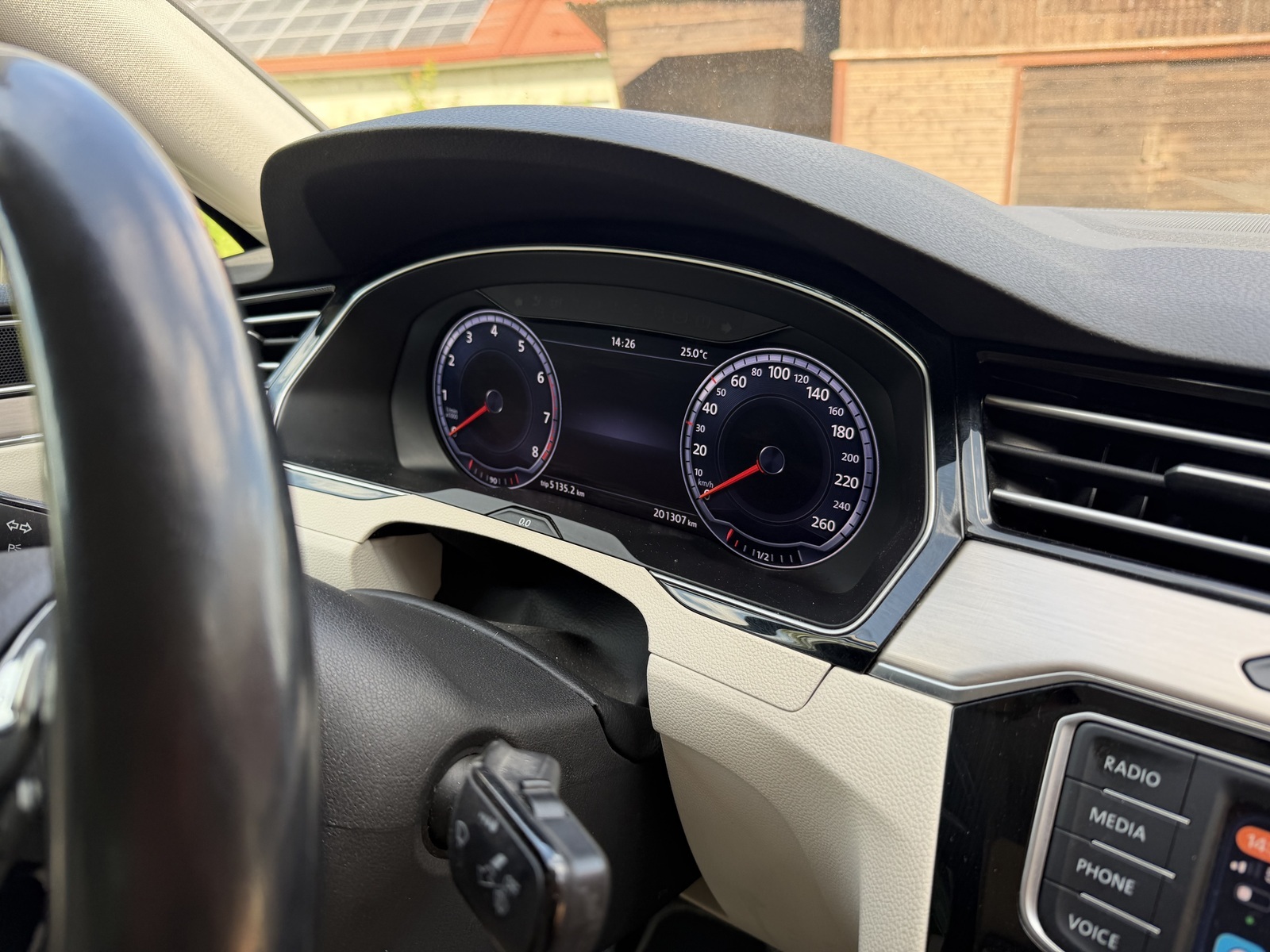 Volkswagen Passat 2015, kuva 5/9