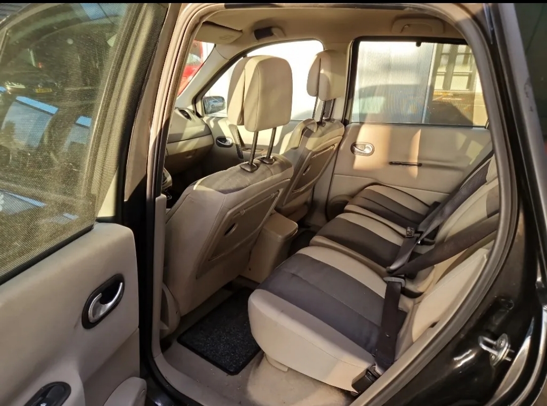 Renault Scenic 2005, photo 5/10