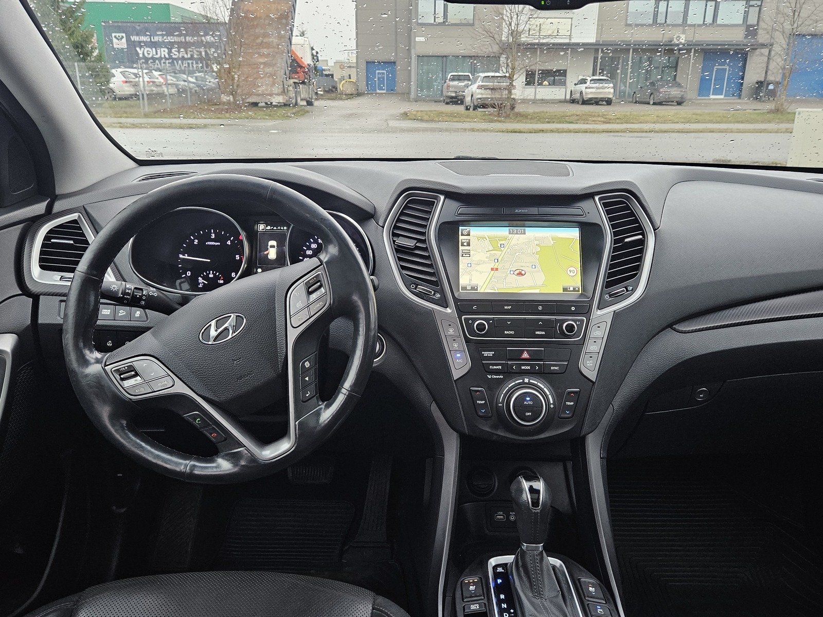 Hyundai Santa Fe 2017, photo 3/5