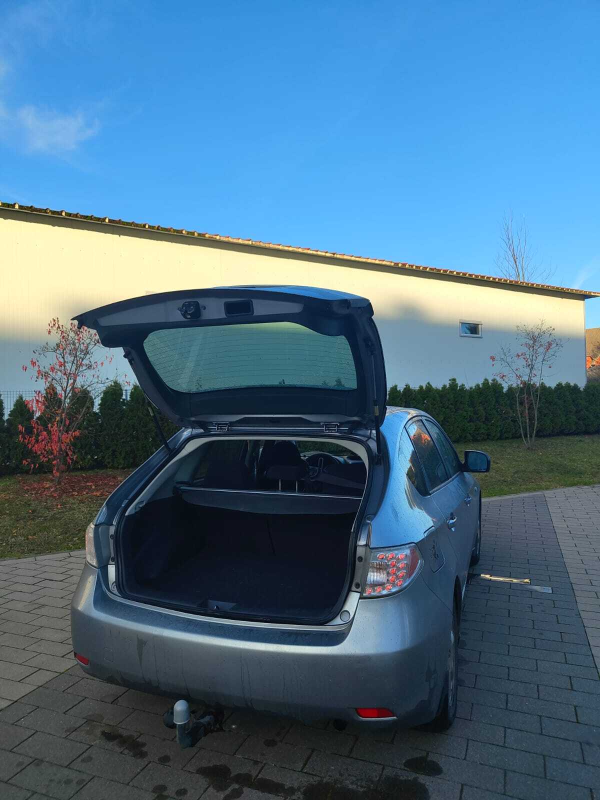 Subaru Impreza, photo 3/6